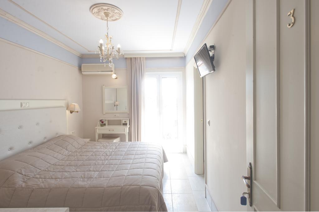 Aparthotel Tina'S House à Pylos Extérieur photo
